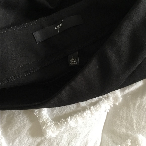 Black pull on pants Like new - Picture 3 of 3